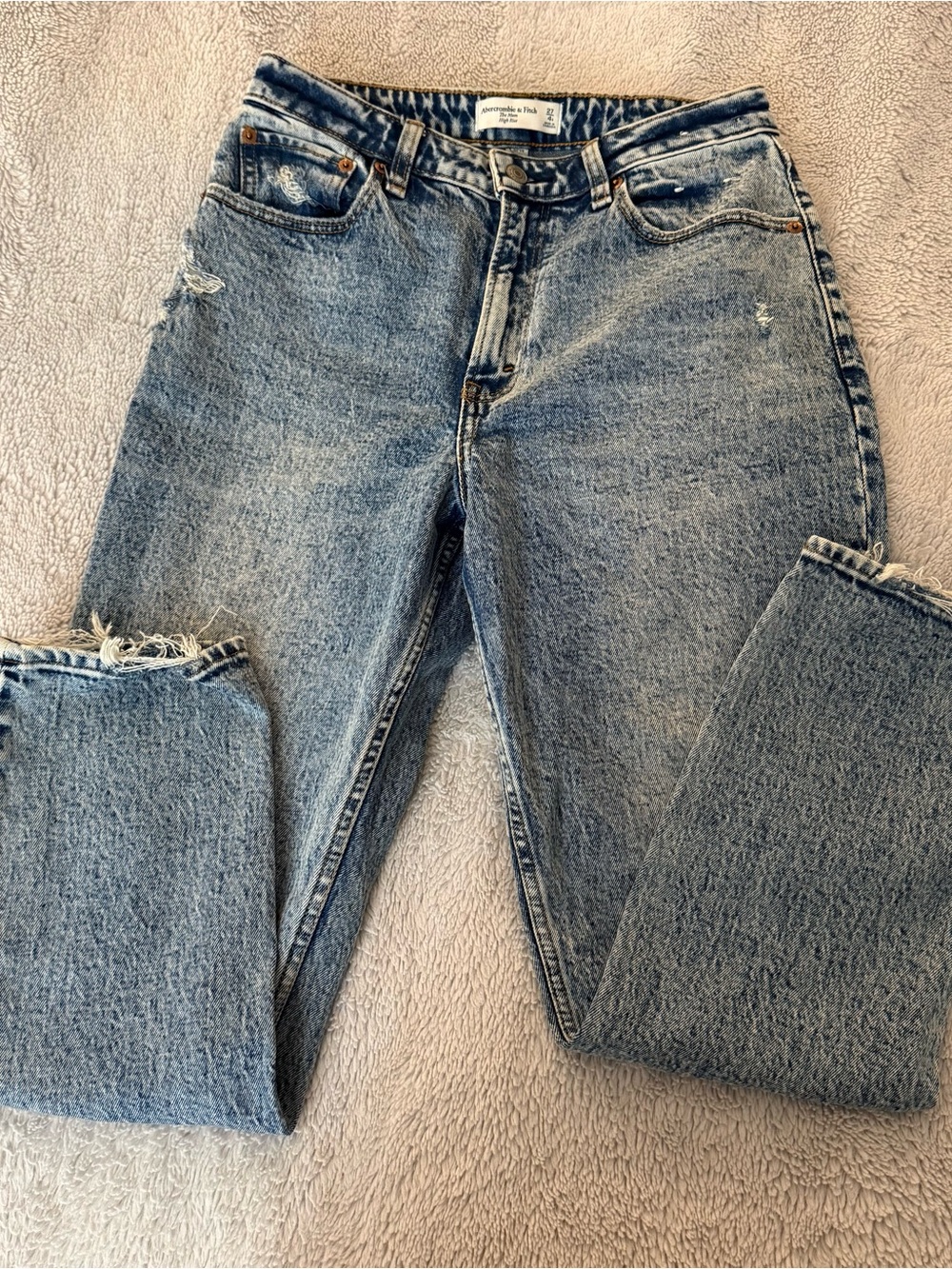 Abercrombie Curve Love High Rise Mom Jeans